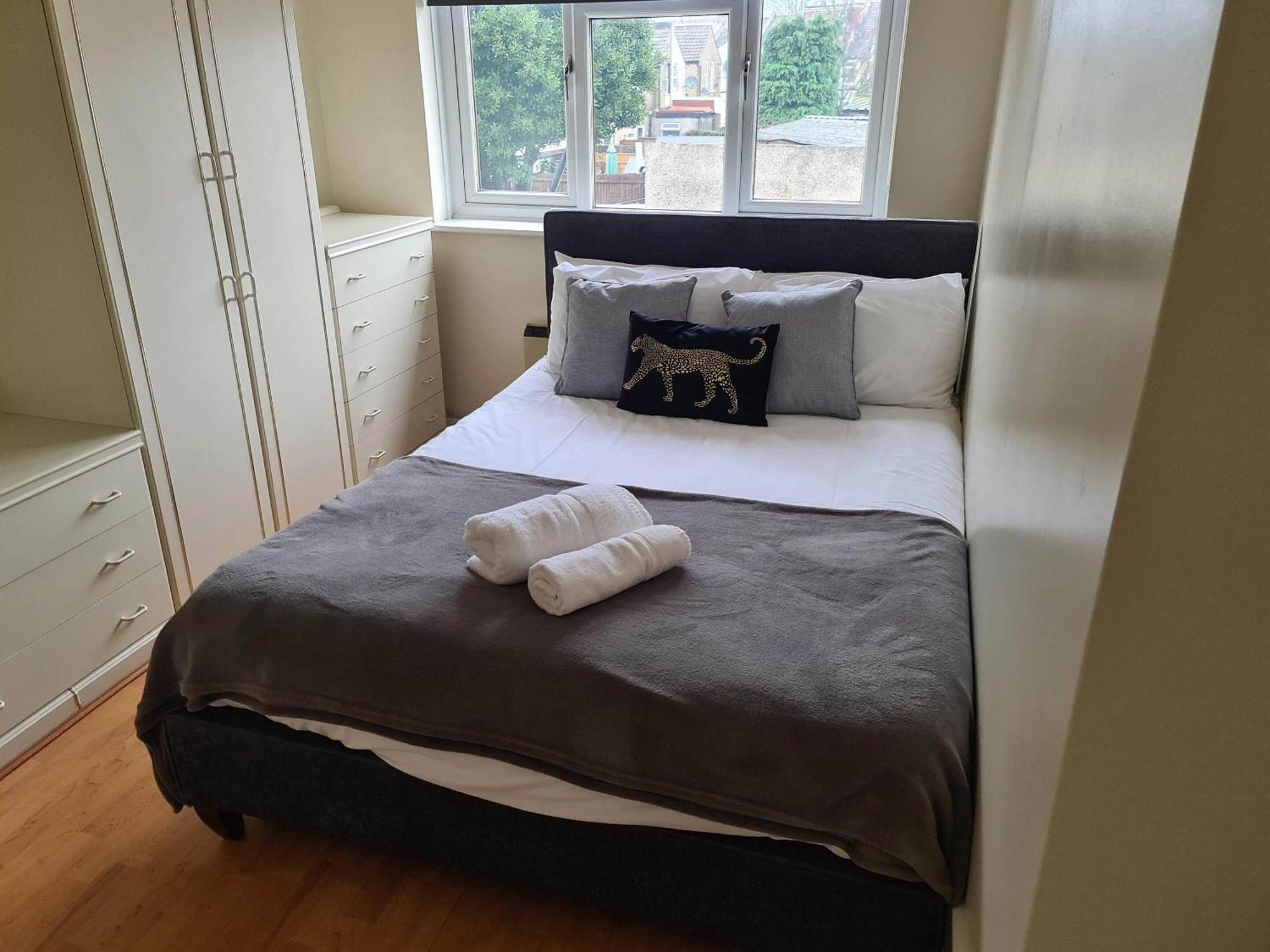 Sav Apartments Watford Watford  Oda fotoğraf