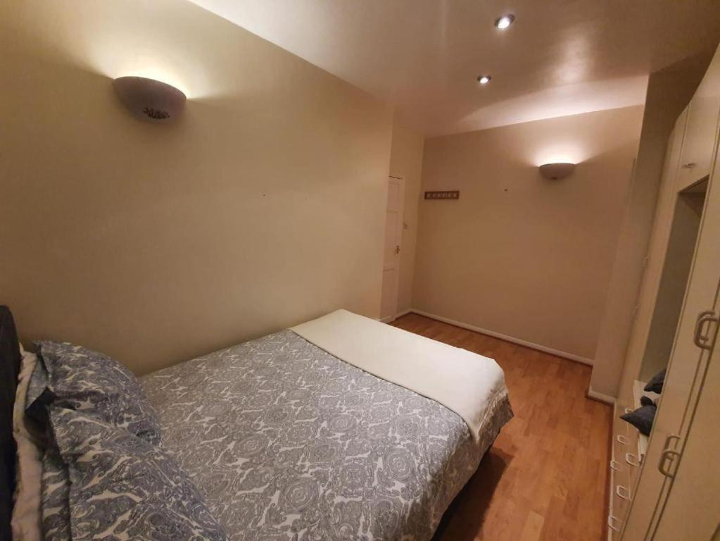 Sav Apartments Watford Watford  Dış mekan fotoğraf
